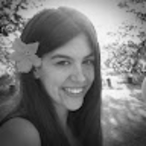Meet your Posher, Alana - Picture 1 of 1